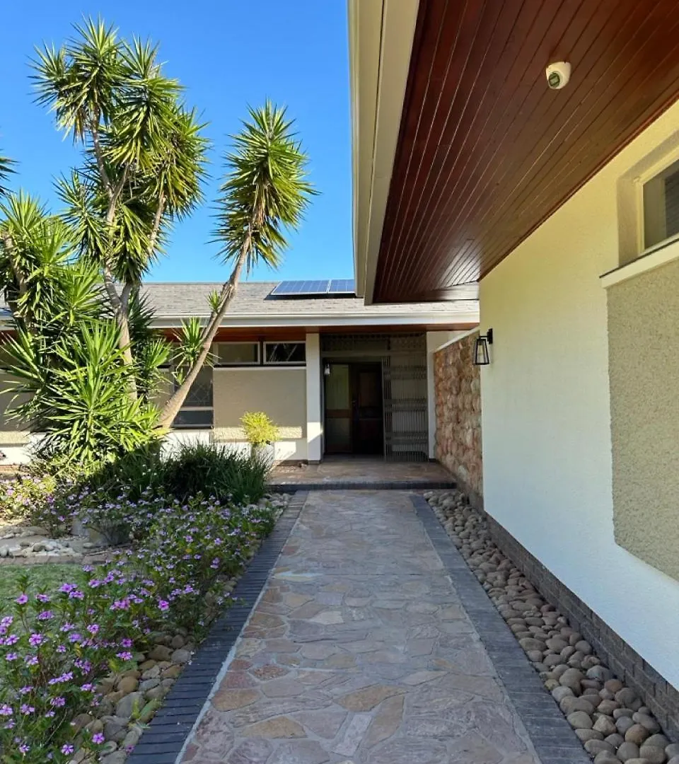 Bed & Breakfast Somer House Guest Suites Somerset West South Africa