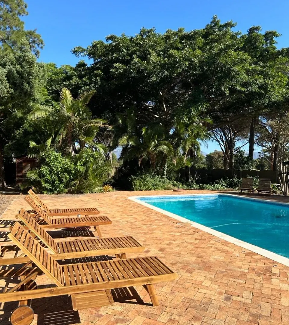 Bed & Breakfast Somer House Guest Suites Somerset West South Africa