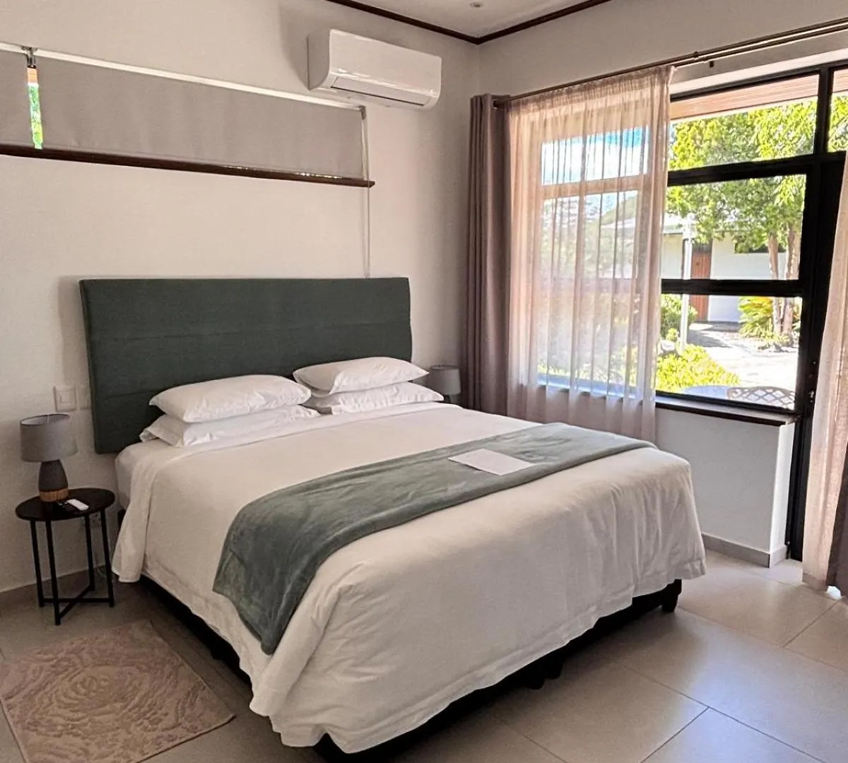 Somer House Guest Suites Somerset West 0*,  South Africa